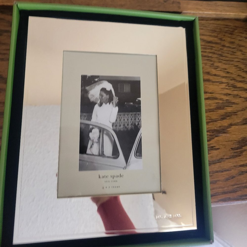 Lennox NWT Kate Spade Frame